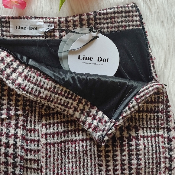 Line and Dot Revolve tweed plaid mini skirt with pockets Y2K style size Medium - Picture 6 of 10